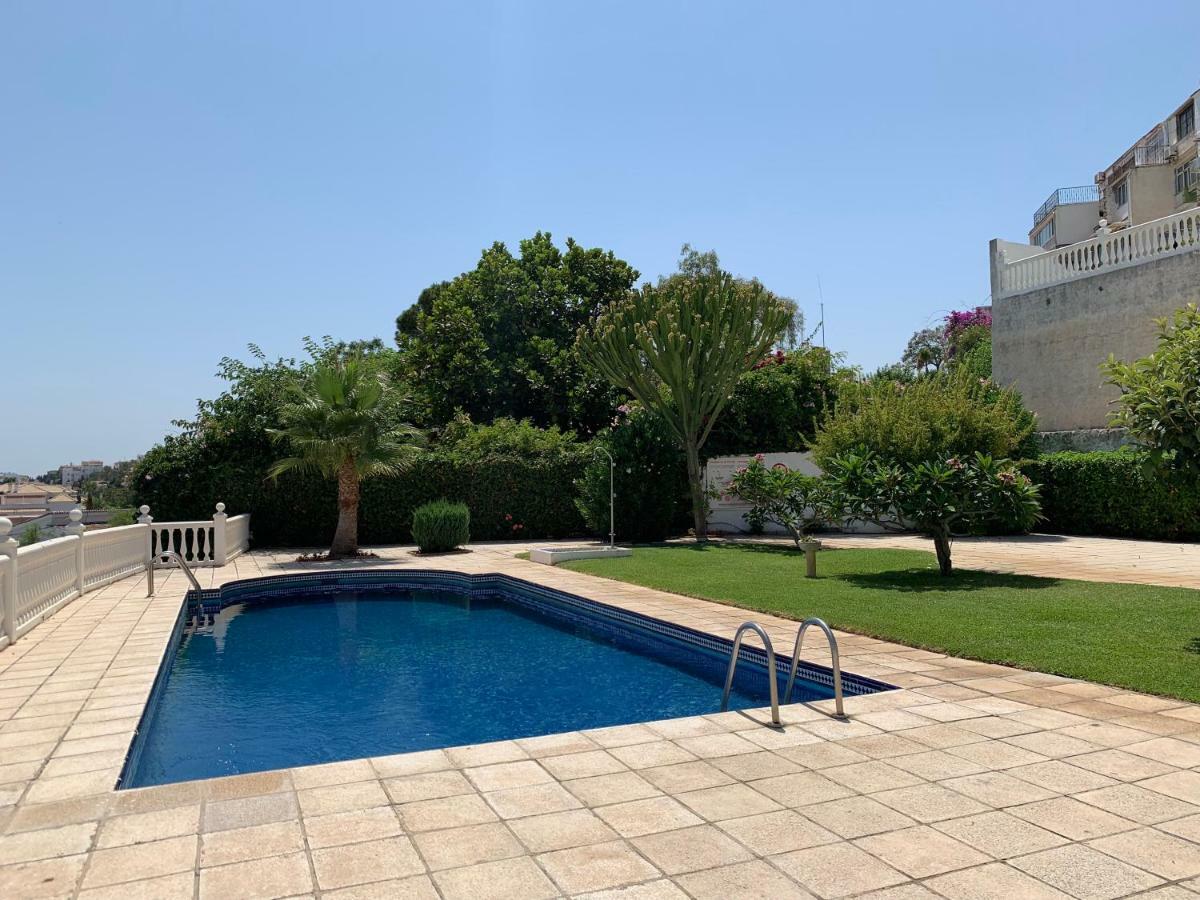 Apartamentai Torremolinos Dış mekan fotoğraf